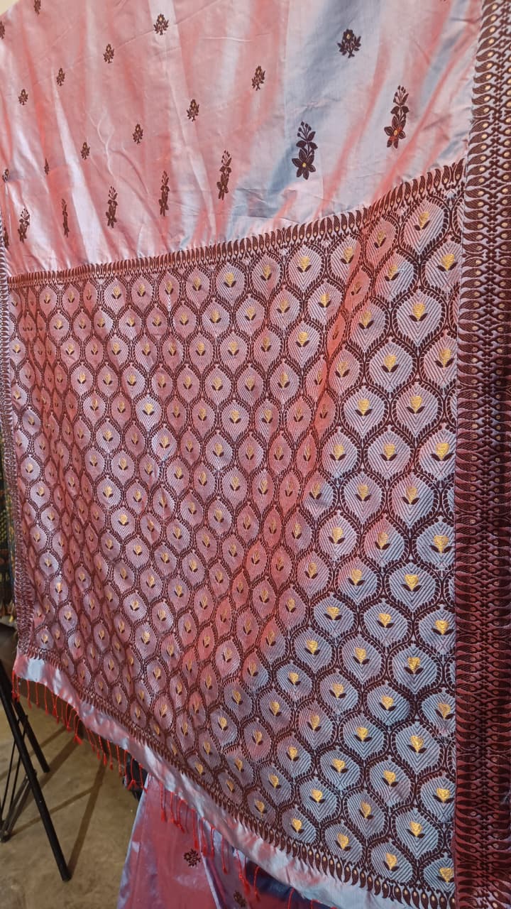 Shop Assam Silk Saree online – Side view showing stitched Mulberry border