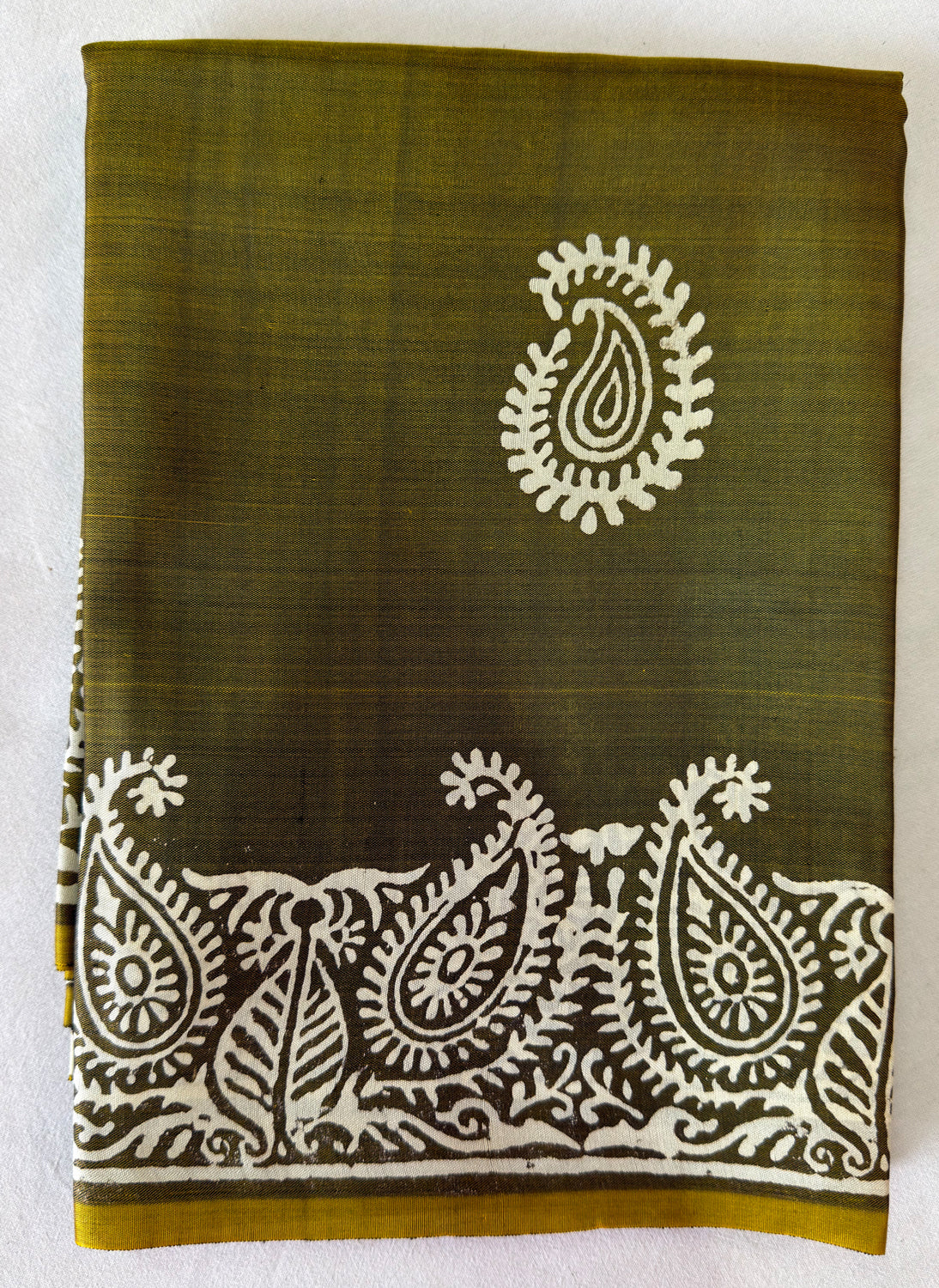 Bishnupur Silk Block Print Saree by Dakshin Vastram – directly sourced from Bengal artisan communities, a timeless gift of culture and craft