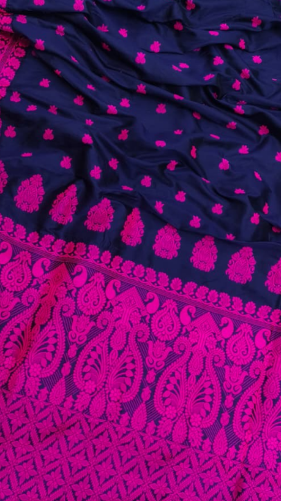 Buy Assam Saree India – Saree with blouse piece view