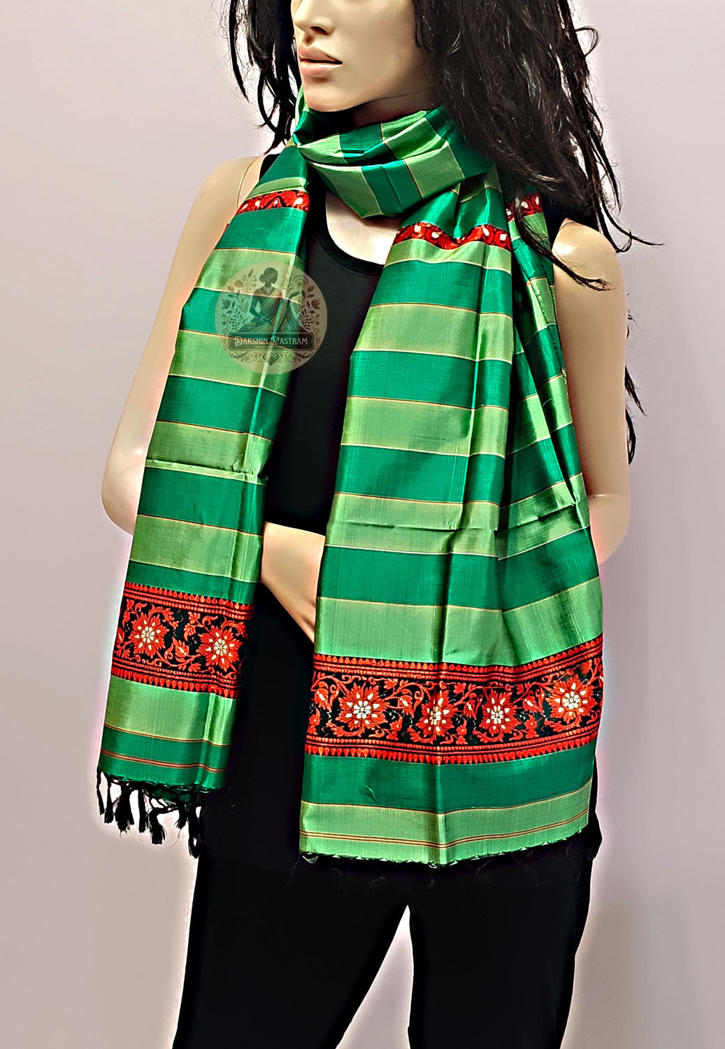 Buy Green & Red Pure Silk Stole online – Green & Red side view