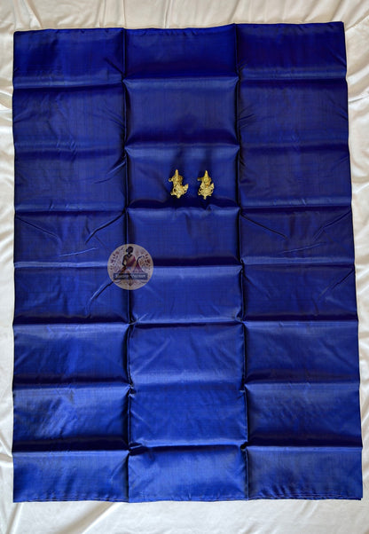 Pure Bengal silk than saree flat-lay showing full six-yard length and natural silk lustre