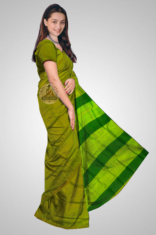 Shop Bishnupur Silk Saree online – Side view showing traditional weave