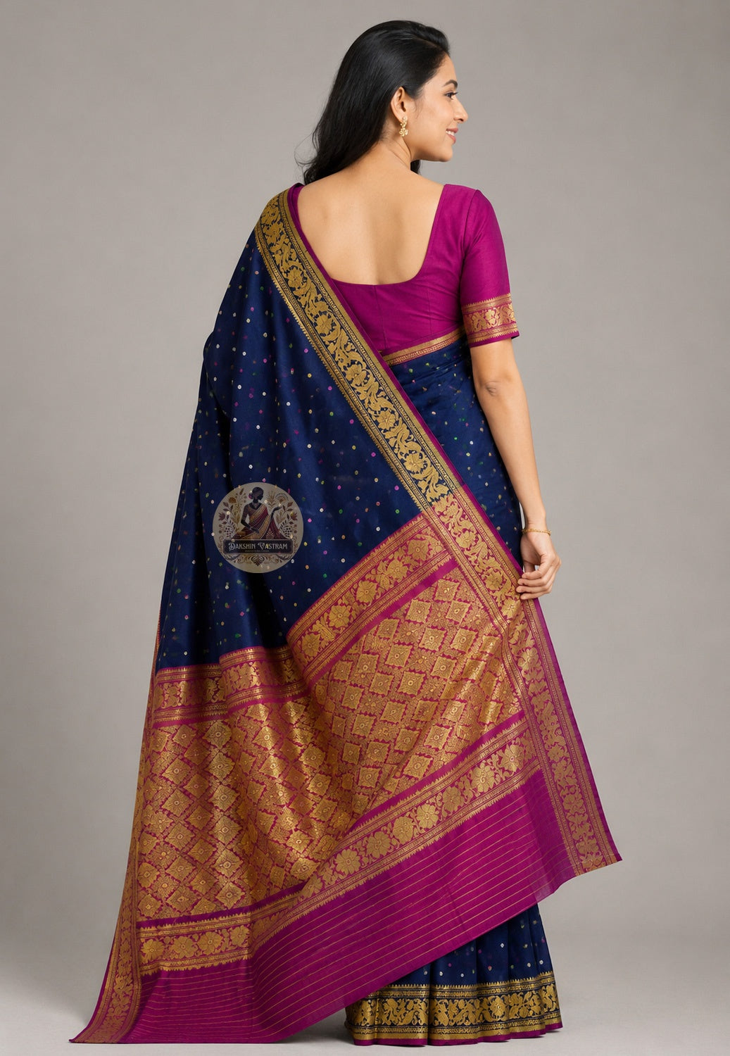 Rear view of Bishnupuri handwoven katan silk saree – graceful back drape with rich traditional woven Bengal border, heirloom artisan saree for bridal and festive occasions