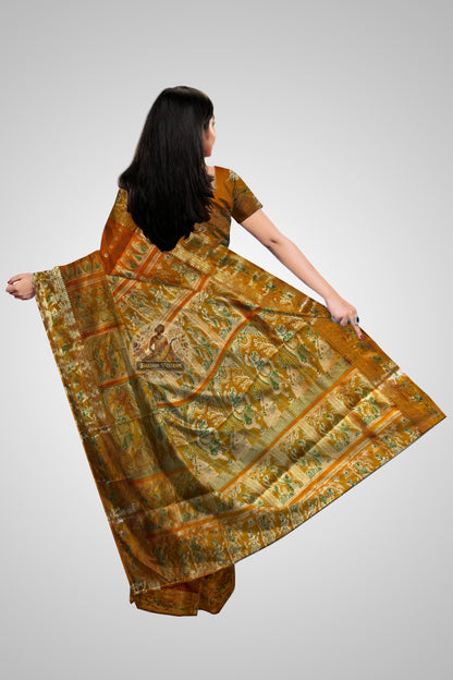 Buy Swarnachari Silk Saree online – Close-up of zari motifs on pallu