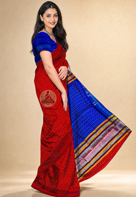 Bishnupur Silk Bindu Buti Saree side view – naturally luminous pure silk drape with woven Bindu Buti pattern, ideal for Indian weddings and festive occasions in Omaha