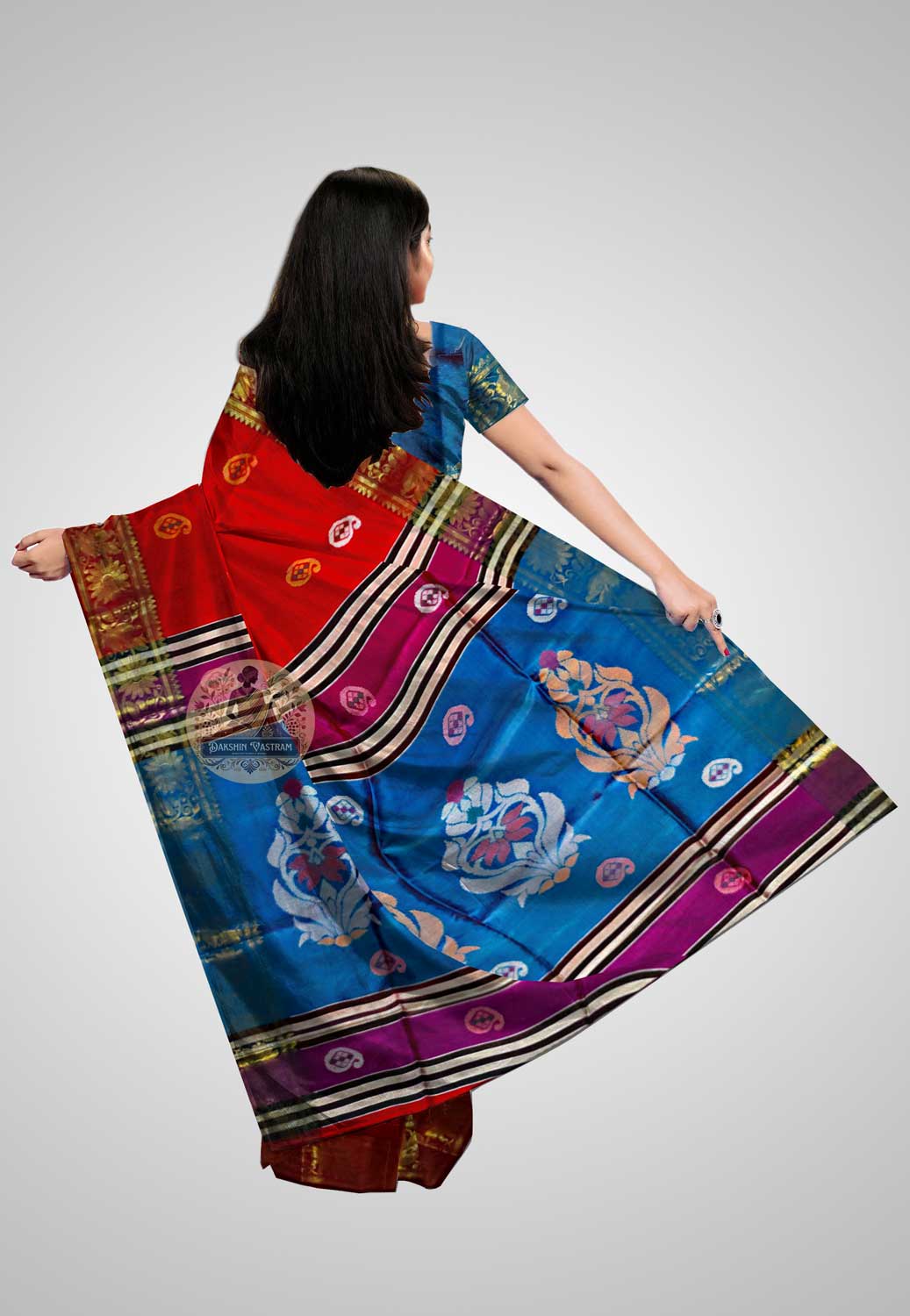 Explore Pure Silk Sarees – Rear view showing pallu design