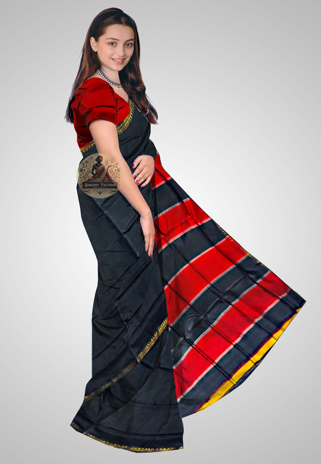Handloom silk saree side angle – Drape and fall in natural light