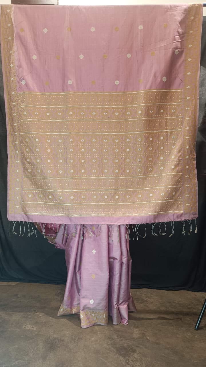Buy Assam Silk Saree online – Front view of Toss silk saree