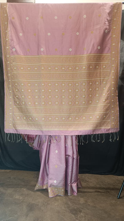 Buy Assam Silk Saree online – Front view of Toss silk saree