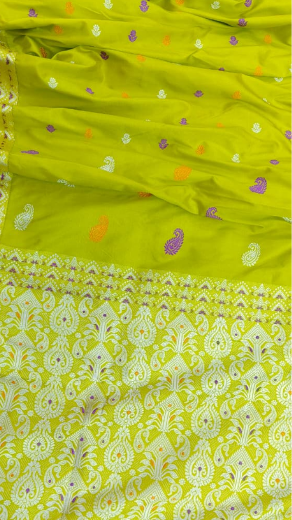 Buy Assam Mulberry Silk Saree online – front view of silk saree