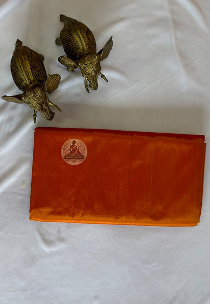 Collector's grade Bishnupur silk than fabric with dimensional sheen – Dakshin Vastram UK