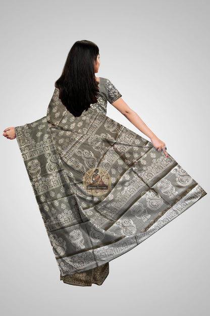 Buy Mulberry Bishnupur Pure Silk Saree – Rear angle with elegant drape