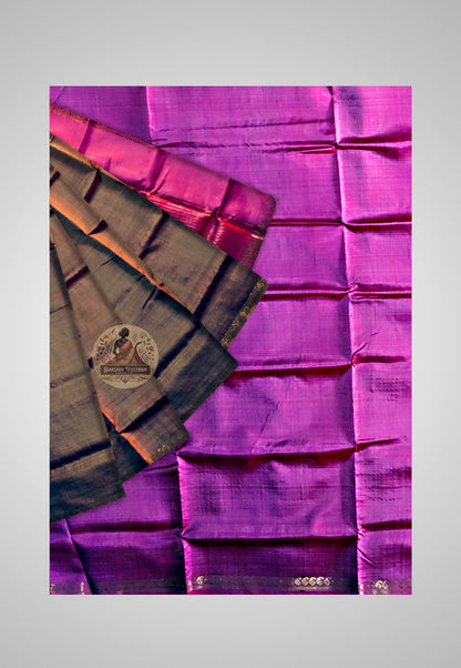 Detailed shot – Texture and craftsmanship of silk drape