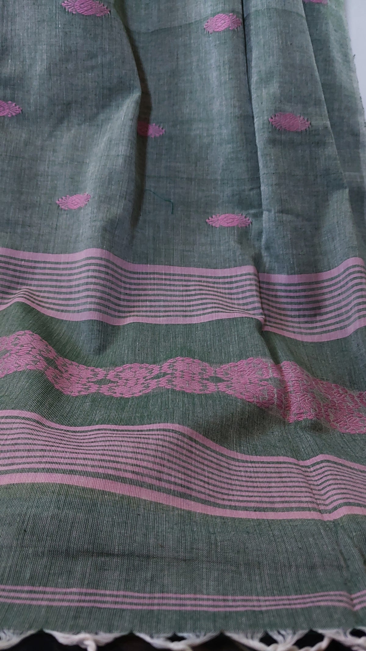 Buy Chandrika Saree online – Chandrika Assam Cotton Saree blouse view