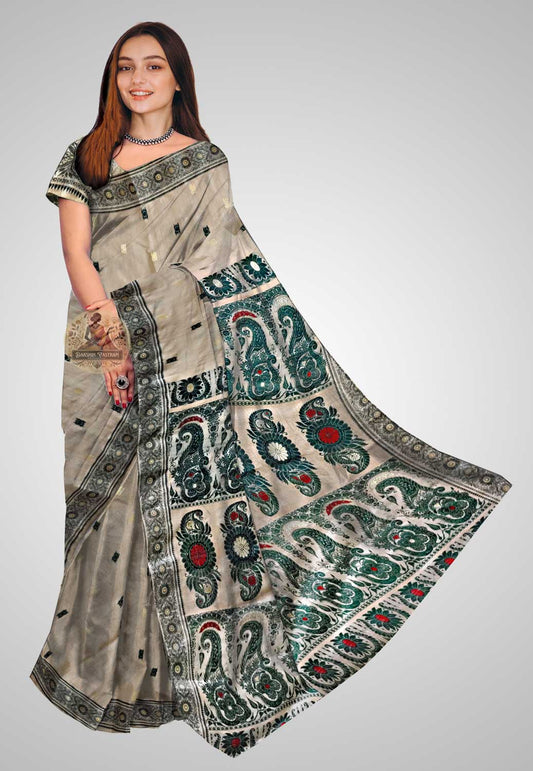 Buy Tussar Saree online – Traditional Tussar silk saree front view