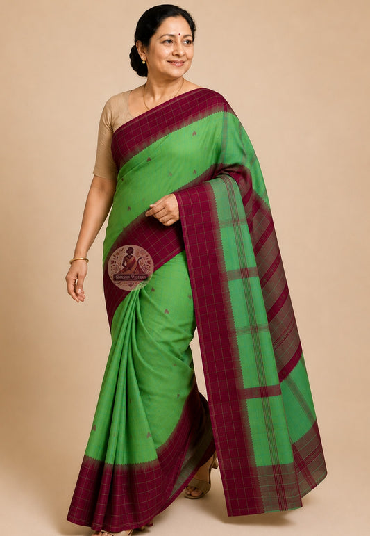 Front view of pure cotton handloom heritage saree without blouse piece, a timeless gifting choice for Durga Puja, weddings and special occasions across India