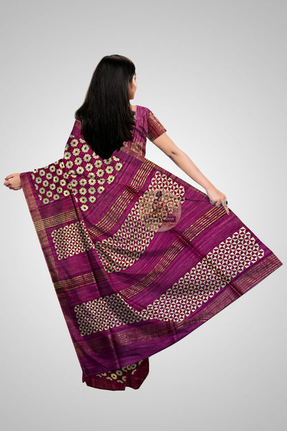 Explore Rustic Tussar Saree – Rear profile featuring woven pallu