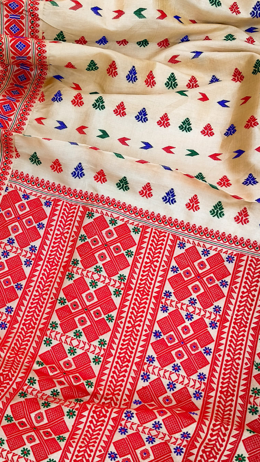 Shop Assam silk saree online – side angle showing tussar texture