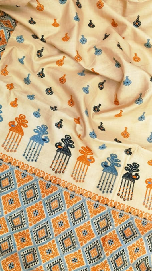 Shop Muga Silk Saree online – side drape showing rich silk texture