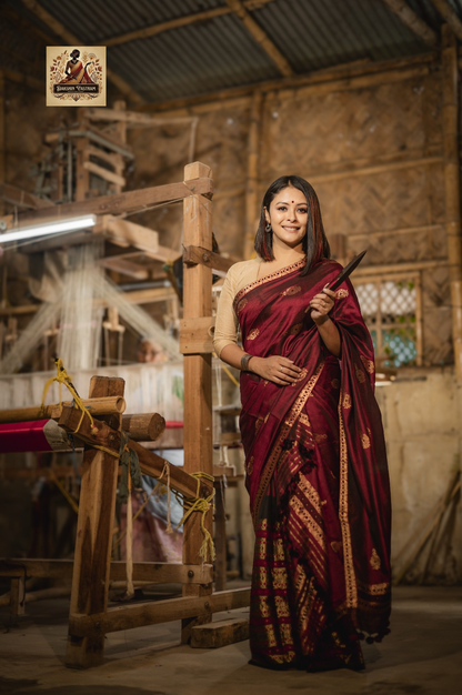Assamese bride in traditional Mekhela Chador at UK wedding ceremony – handwoven silk bridal two-piece