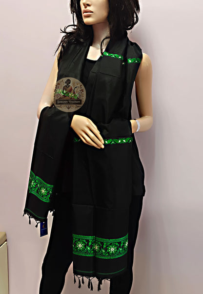 Order Indian Silk Stole – Rear view with woven detailing