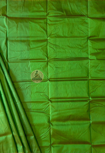 Flat lay of pure silk than saree showing lustrous sheen – Dakshin Vastram, delivered to Leicester and Birmingham