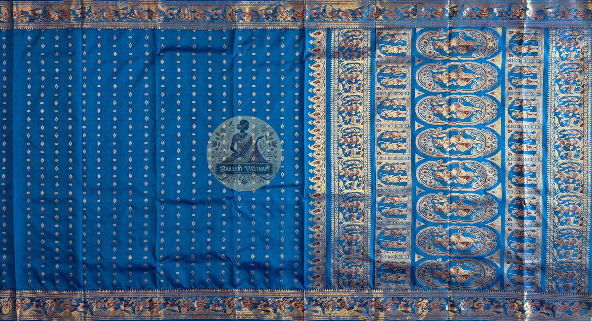 Shop Handloom Swarnachari Saree online – View of anchal and zari work