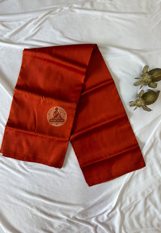 Close-up of handwoven Bishnupur silk than fabric – one-of-a-kind festive gift saree, shipped to Leicester and Croydon