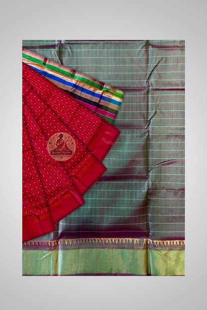 Bishnupur Bindu Booti saree pallu detail – woven floral sprig and dot motifs from Bishnupur's Malla kingdom handloom tradition, integrated directly into pure silk | Dakshin Vastram