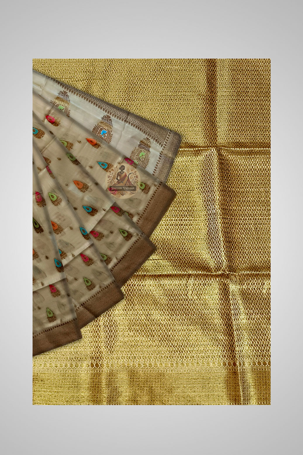 Discover Handloom Muga Sarees – Zoomed detail of silk weave