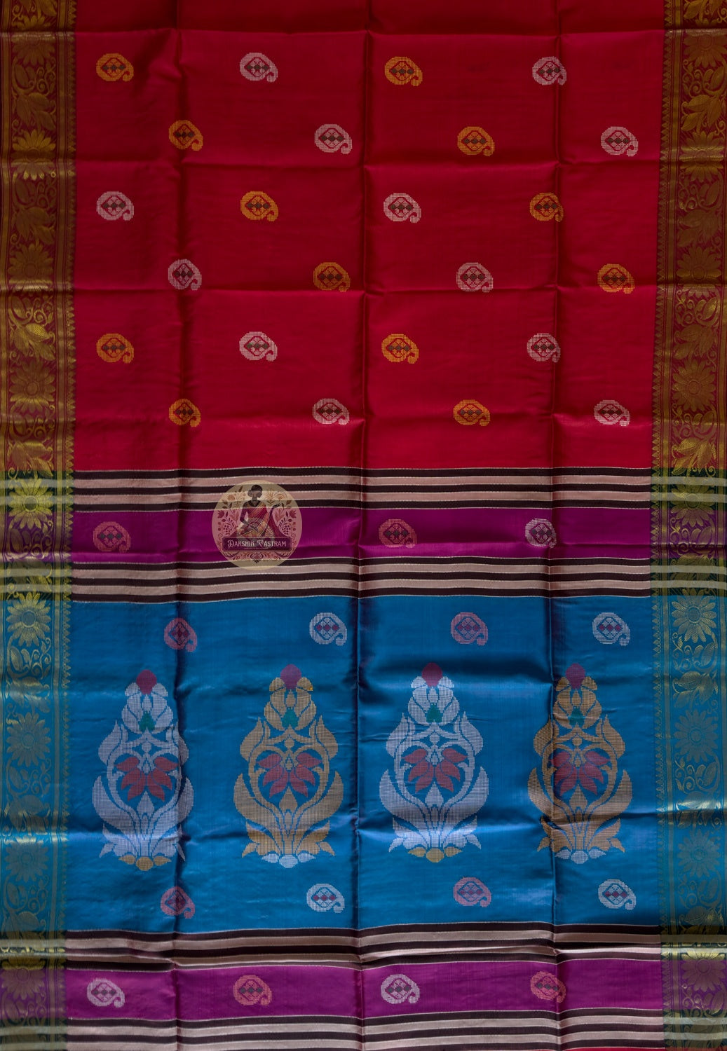 Macro close-up of individual hand-woven Kolakhetra motif on Bishnupur Silk Saree by Dakshin Vastram, each cell of the field-of-squares pattern placed with meditative precision on the handloom in Bishnupur Bengal