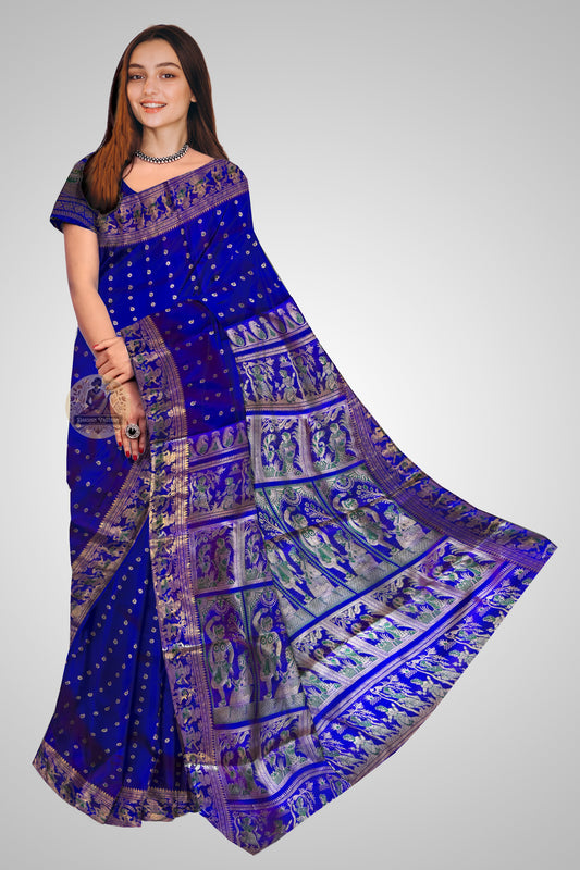 Shop Mulberry Silk Swarnachari Saree – Side view of intricate weaving