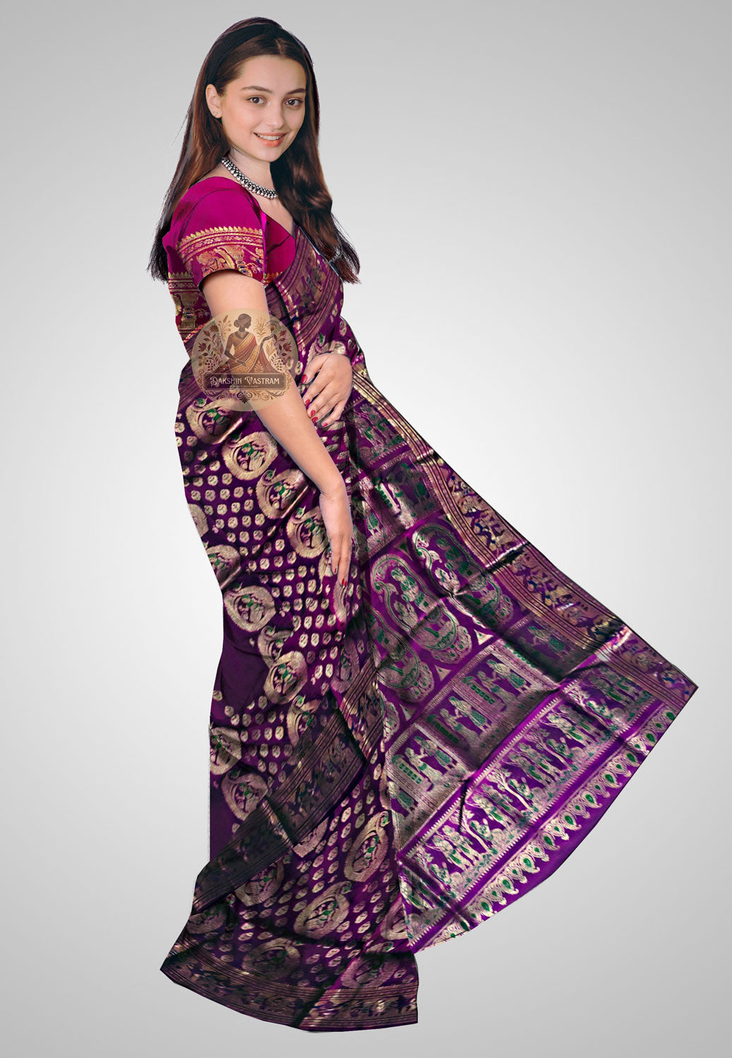 Buy Handloom Swarnachari Pure Silk Saree online – side view