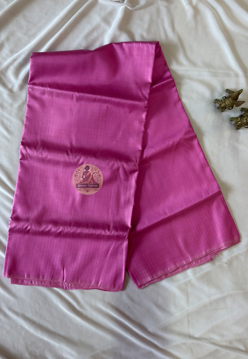 Pure handloom silk than from Bishnupur West Bengal – ideal wedding gift for UK families