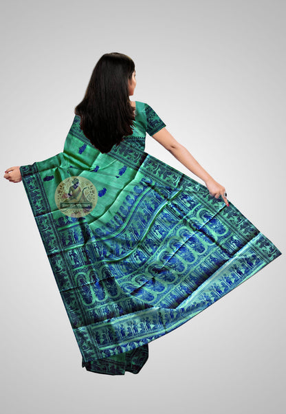 Rear view of Handloom Baluchari Saree showcasing smooth texture and lustrous finish