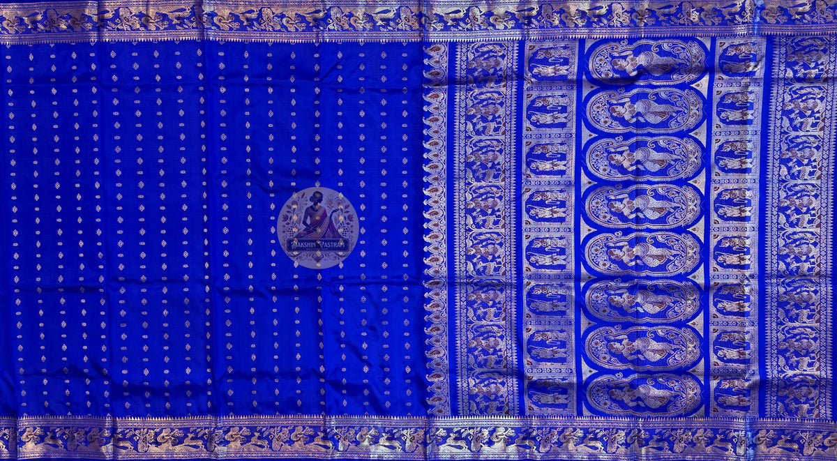 Shop Luxury Mulberry Silk Saree online – Folded view with luster