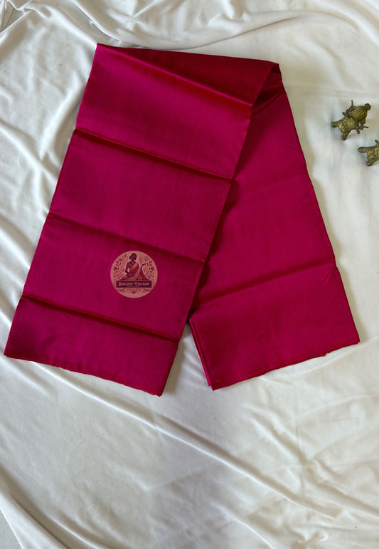Authentic Bengal pit-loom silk fabric close-up – Bishnupur handloom by Dakshin Vastram