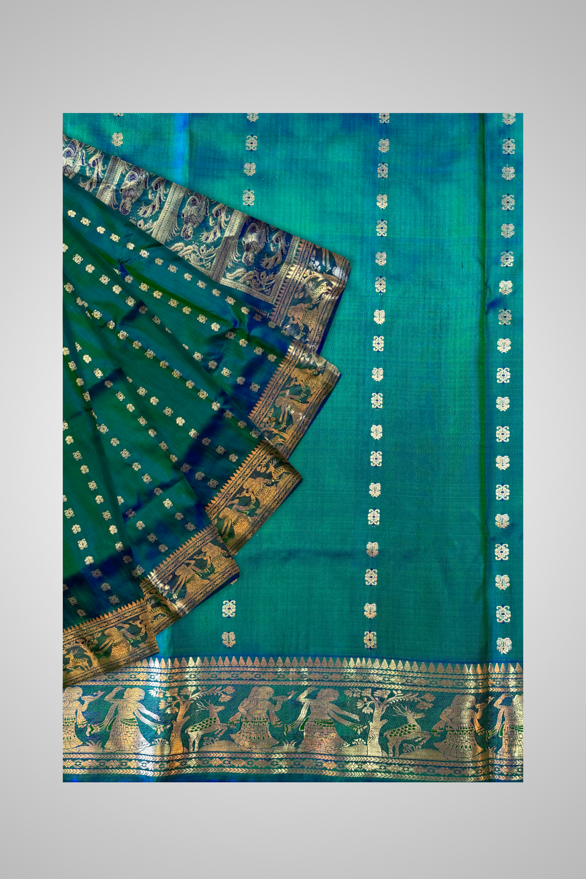 Shop Swarnachari Pure Silk Saree – Close-up of zari work and detailing