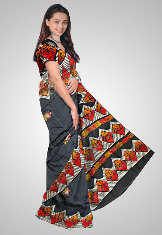 Buy Indian Silk Saree – Side view of woven handloom detailing