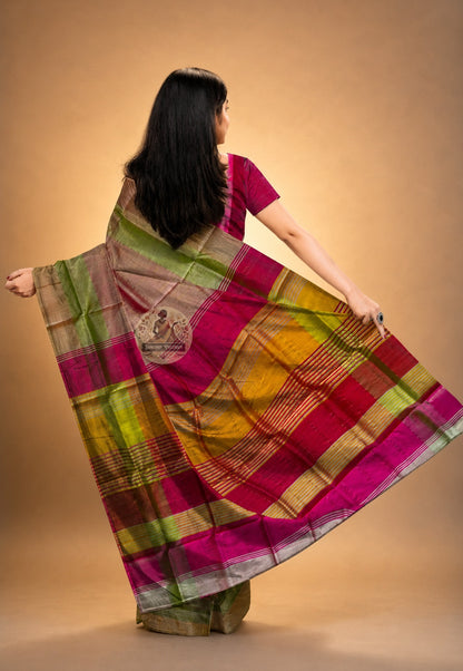 Rear view of handwoven Bishnupur Katan Silk Saree displaying the richly patterned pallu with traditional Bengal heritage motifs in pure silk