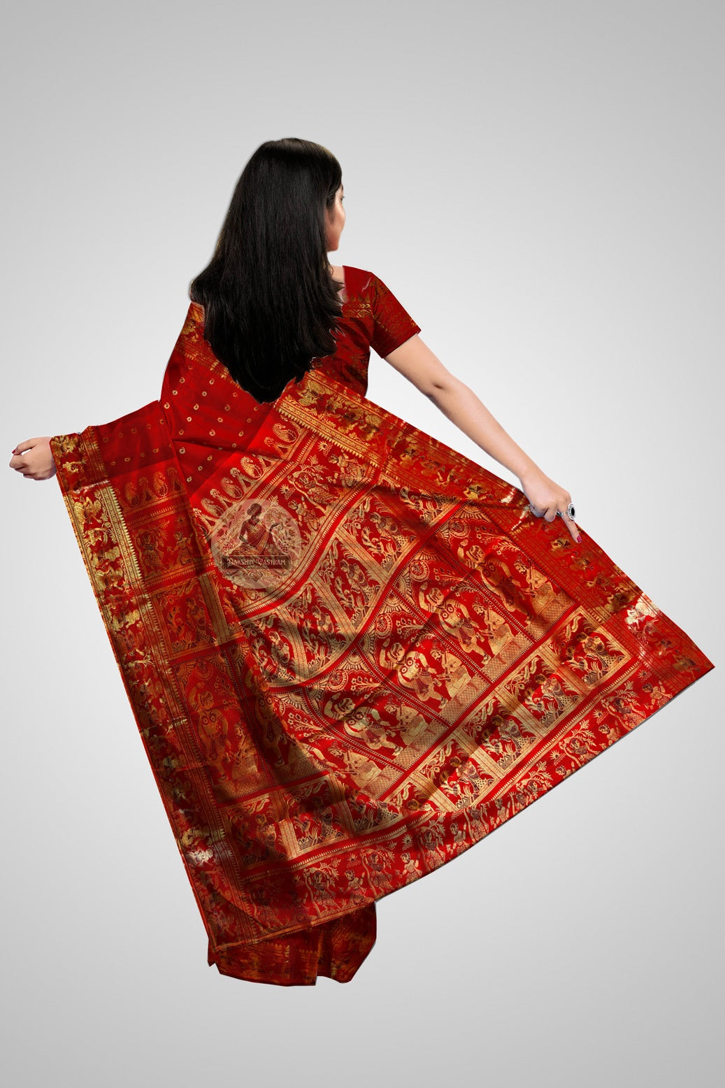 Traditional Swarnachari Pure Silk Saree in rich golden weave – available online for Hyderabad and Bengaluru

