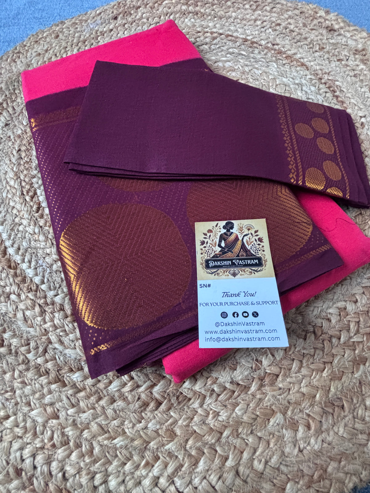 Buy cotton saree online India – Rear view with tie dye pallu design