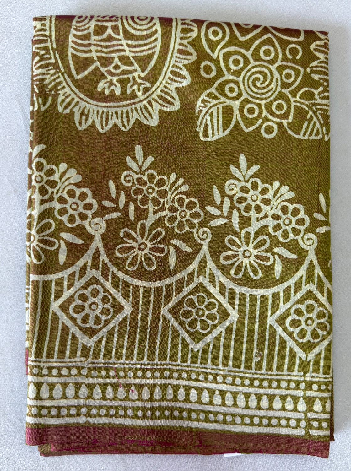 Bishnupur Silk Block Print Saree folded – premium artisan crafted pure silk saree by Dakshin Vastram, ships to USA, India, UK and EU with careful packaging