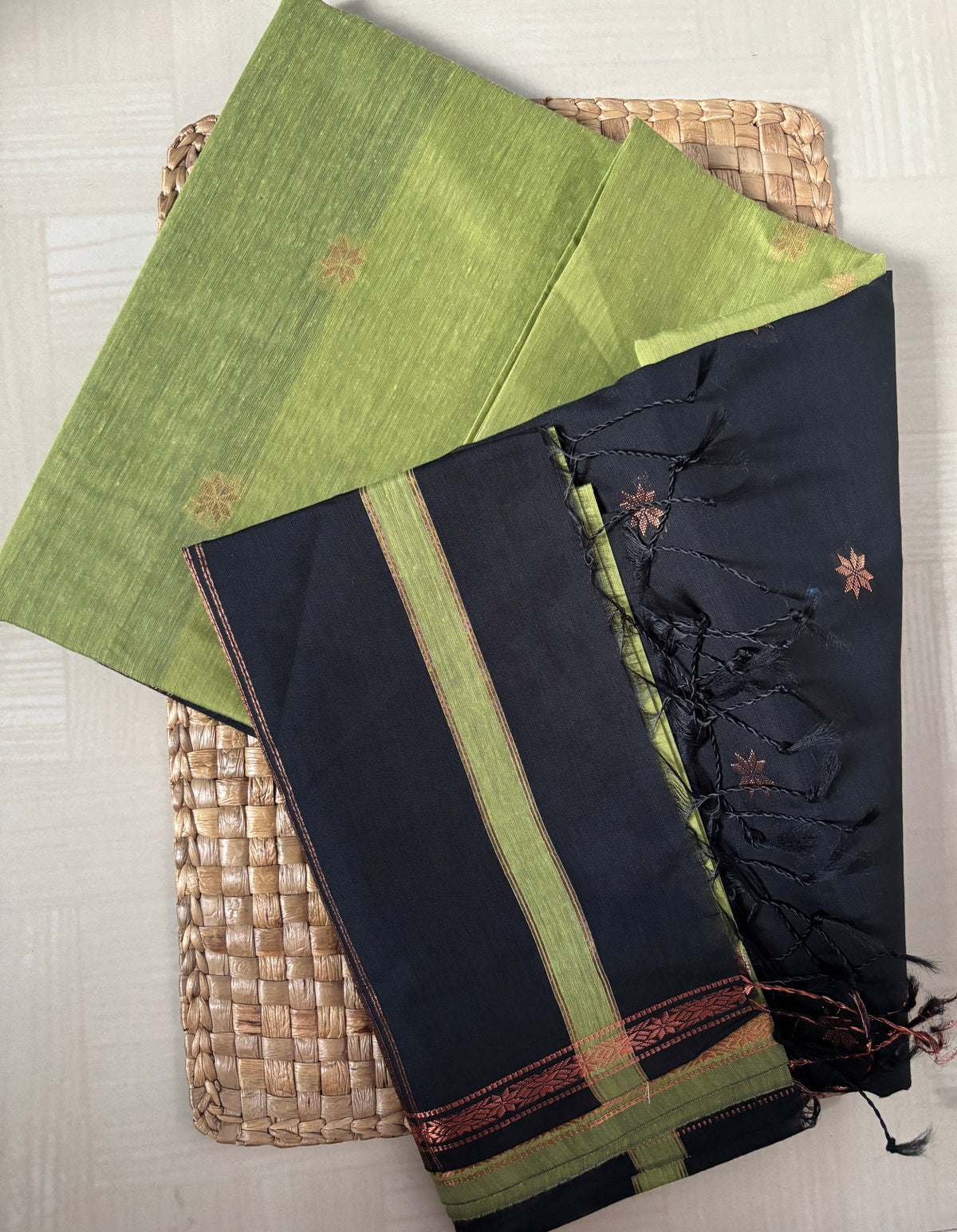 Buy Cotton Blend Saree online – Timeless Cotton Blend Saree full saree view