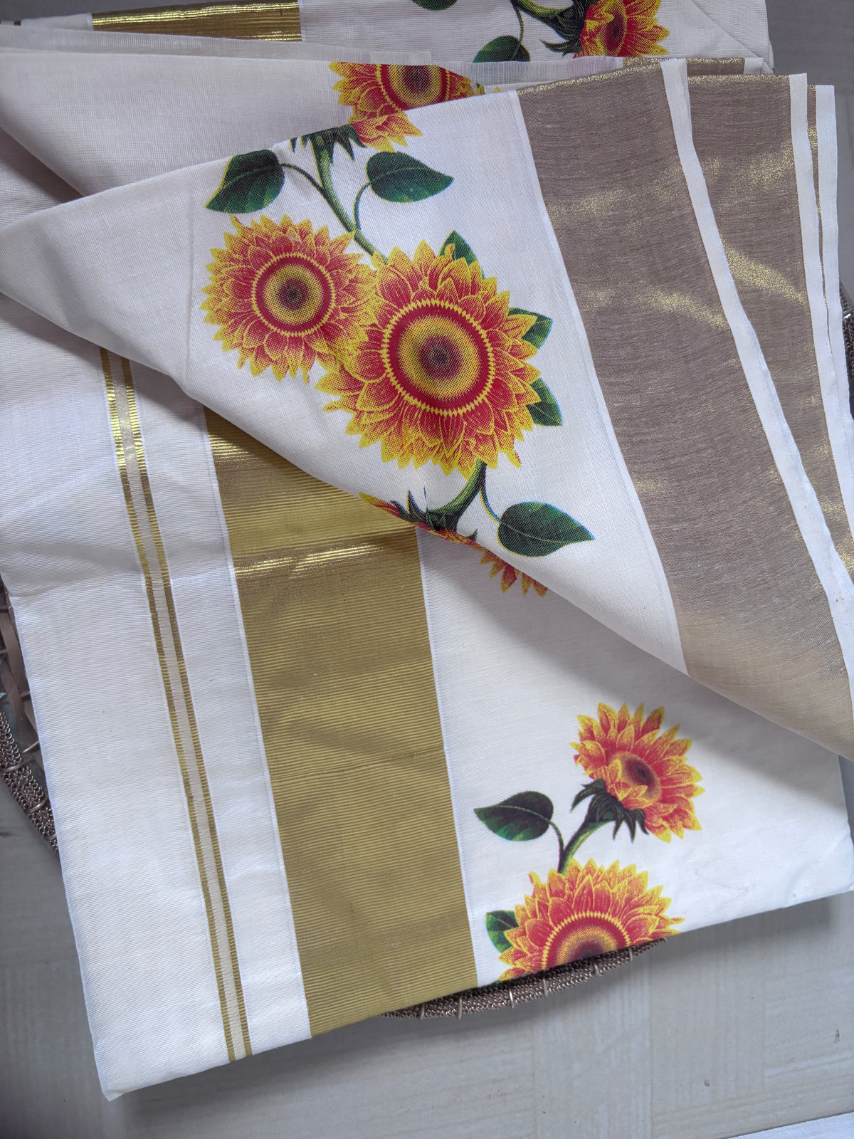 Buy Sunflower Kasavu Saree online – Kerala Cotton Saree full view