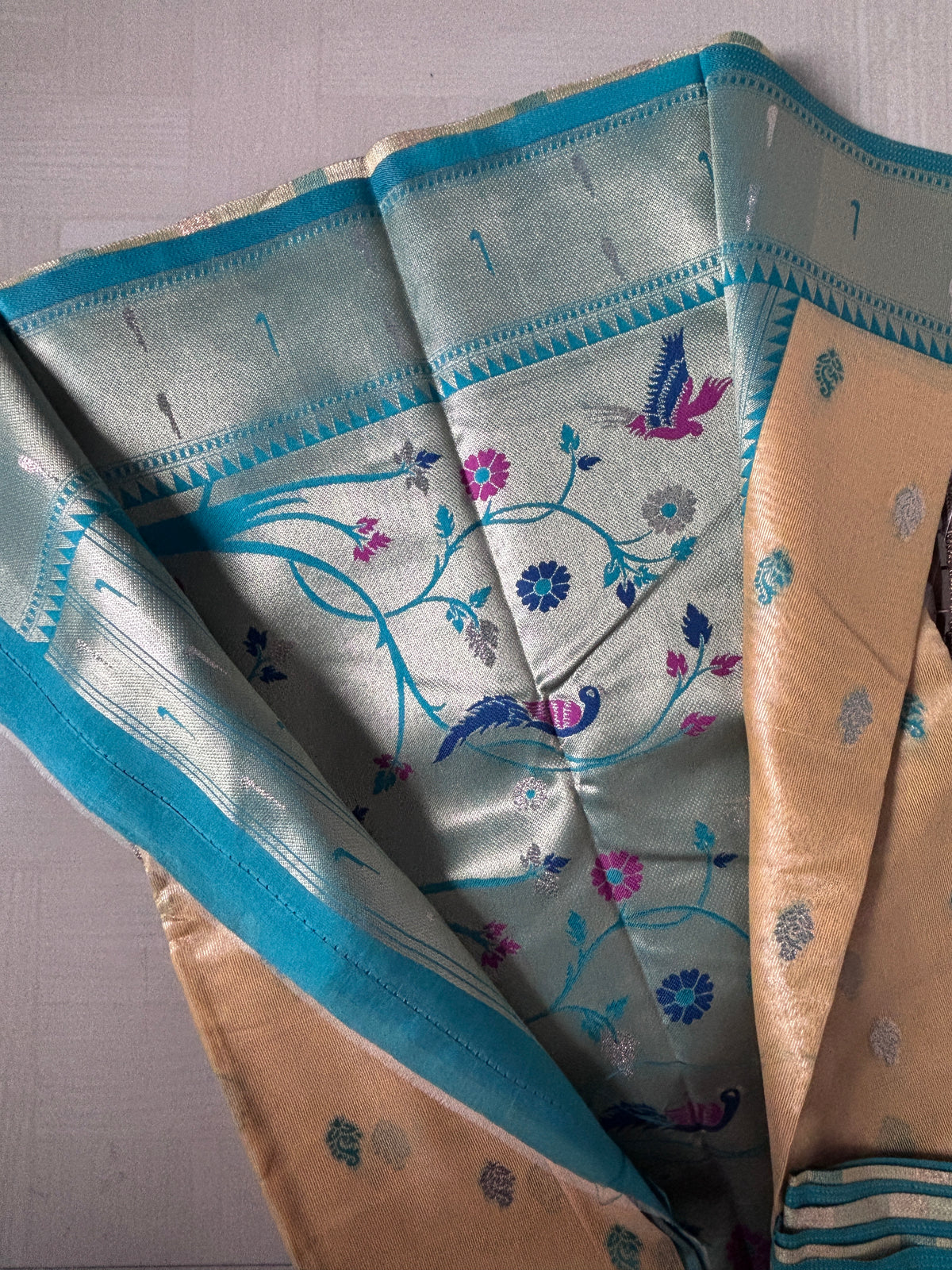Buy Tissue Silk Saree online – Ivory Aqua Border Saree blouse view