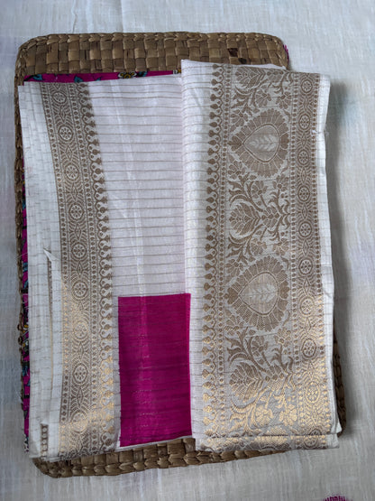 Buy Festive Silk Saree – Close-up of handloom detailing