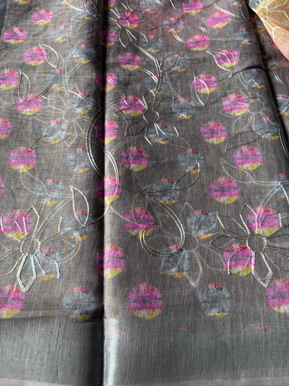 Shop Linen Cotton Saree online – Full view with matching stitched blouse