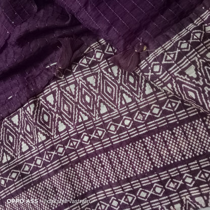 Saree Full View: Full view of Sequins Silk Saree, demonstrating its luxurious organic silk and shimmering sequins design.