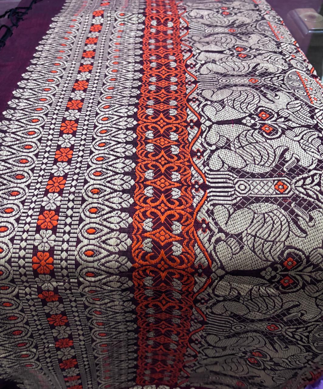 Kerala Kasavu Saree – Traditional South Indian Handloom